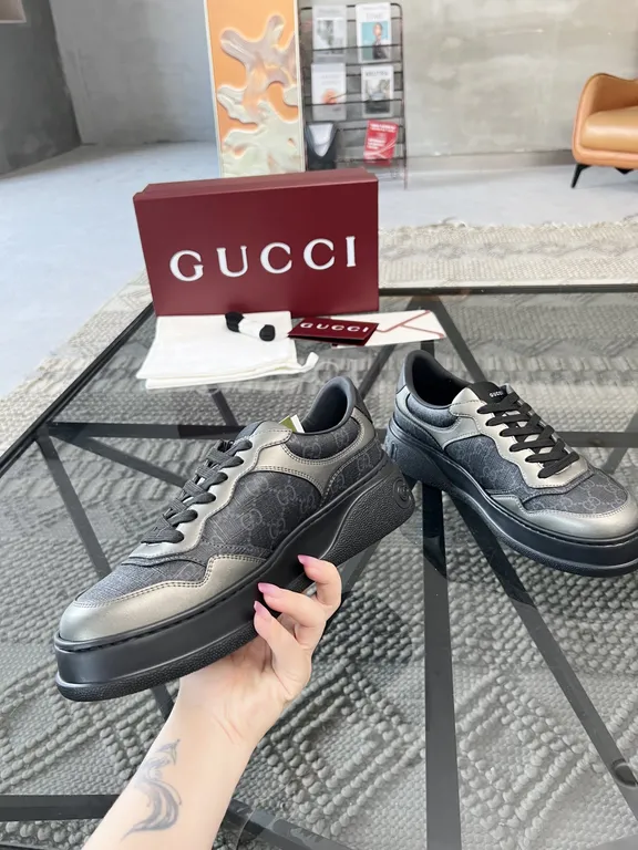 Gucci Shoe 